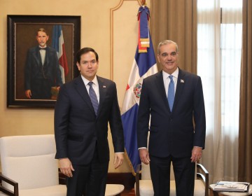 Presidente Abinader recibe en su Despacho al secretario de Estado de EE.UU., Marco Rubio