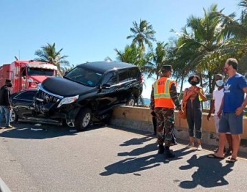 Se produce accidente m&uacute;ltiple en la autopista Las Am&eacute;ricas