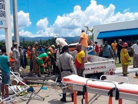Accidente en la autopista Duarte deja 10 heridos 
