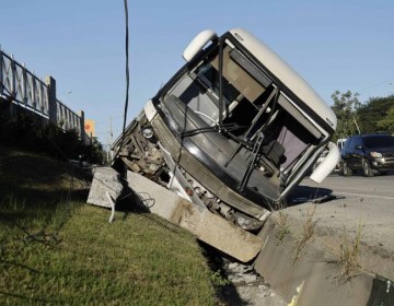 Cuatro heridos durante accidente de tr&aacute;nsito de autob&uacute;s de Caribe Tours