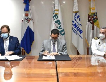  ACNUR dona al gobierno 25 unidades de alojamiento temporal para el COVID-19
