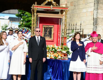 Abinader encabeza acto en conmemoraci&oacute;n de centenario de Coronaci&oacute;n Can&oacute;nica de la Virgen de la Altagracia