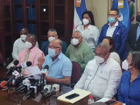 ADP acepta dialogar con el Minerd para restablecimiento de modalidad presencial