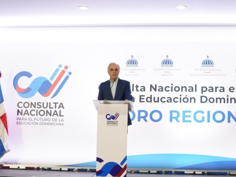  Ministro de Educaci&oacute;n encabeza foro sectorial del Minerd en el marco de la Consulta Nacional para el Futuro de la Educaci&oacute;n Dominicana