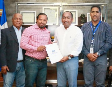 Aeroportuaria recibe edificaci&oacute;n donde operar&aacute; aeropuerto de Pedernales