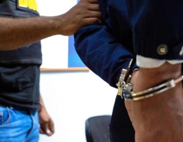 Apresan a un agente de la DNCD y otro del Cesac por decomiso de 42 kilos de coca&iacute;na en Francia