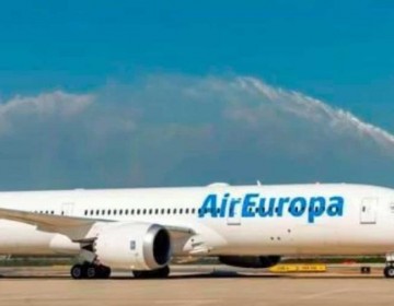 Air Europa reafirma su "proyecto de futuro" despu&eacute;s de que Iberia cancelase su compra