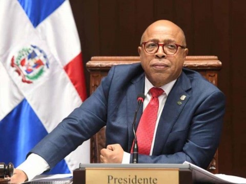 Los diputados conocen hoy tres pr&eacute;stamos por US$830 millones
