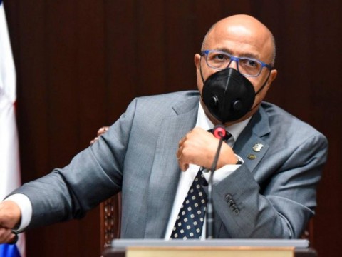 Alfredo Pacheco, niega recibir presi&oacute;n de la Embajada de Estados Unidos