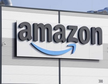 Francia multa a Amazon por monitoreo "intrusivo" del personal