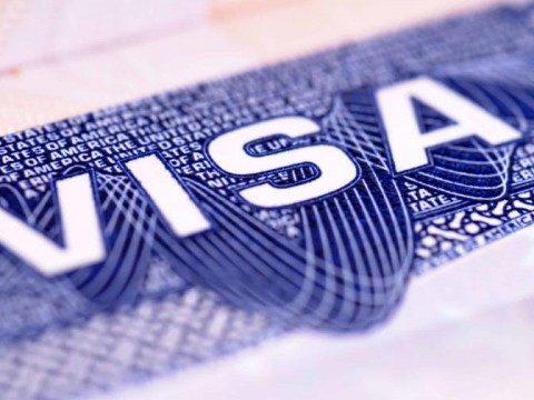 EE.UU. lanza aplicaci&oacute;n m&oacute;vil en 24 idiomas para solicitar exenci&oacute;n de visa