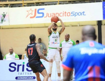 Soles siguen perfectos en casa al derrotar a Leones en LNB