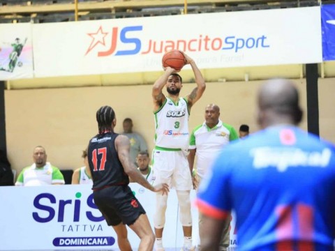Soles siguen perfectos en casa al derrotar a Leones en LNB