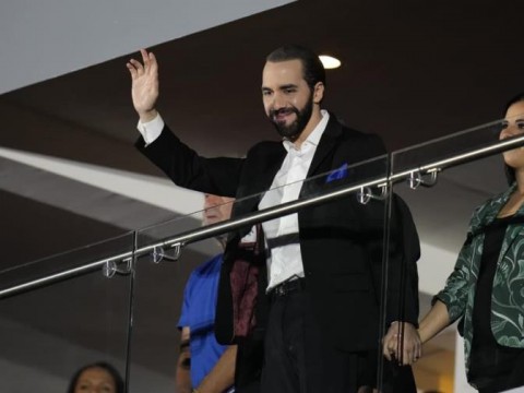 Oficializan candidatura de Bukele