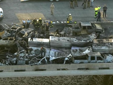 Aumenta a 8 muertos y 63 heridos el saldo por choque m&uacute;ltiple en Luisiana a causa de humo y neblina