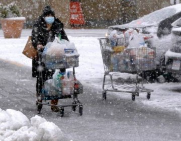 NY a las puertas de su primera tormenta de nieve de la temporada