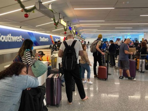Investigan cancelaciones de vuelos de Southwest Airlines
