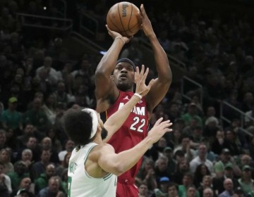El Heat vuelve a silenciar el Garden y deja a los Celtics al borde del abismo