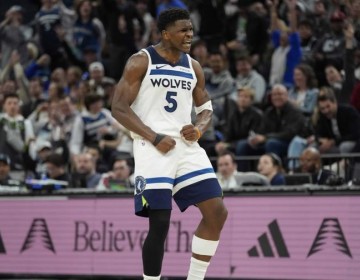 Tras pelea en el segundo cuarto y expulsiones Timberwolves vencen 123-104 a Pistons