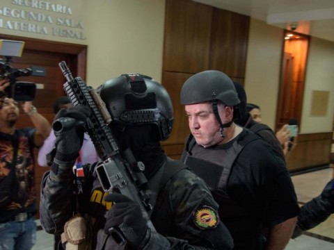 Aplazan audiencia de extradici&oacute;n de neerlandeses arrestados en RD por narcotr&aacute;fico