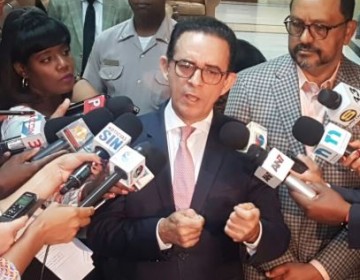 &ldquo;Danilo no sab&iacute;a que Juan Alexis supl&iacute;a equipos al Estado&rdquo; dice Abogado de Alexis Medina 
