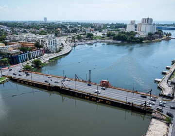  Ministerio de Obras P&uacute;blicas cerrar&aacute; por dos horas este jueves el puente flotante