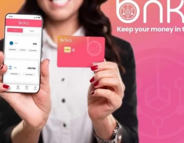 Lanzan una plataforma digital para facilitar las finanzas de migrantes latinos y europeos