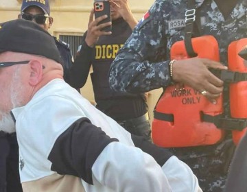 Trasladan a Santo Domingo al comunicador &Aacute;ngel Mart&iacute;nez tras ser arrestado en alta mar