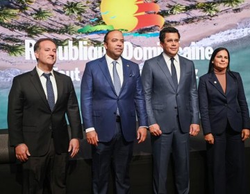 Banreservas sostiene impotantes reuniones en la Feria Tur&iacute;stica de Francia