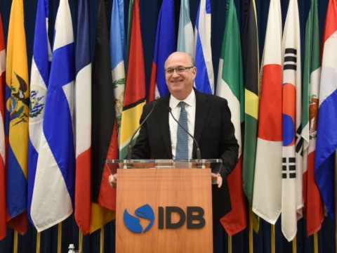 Nuevo presidente del BID se compromete a mejorar resultados de los proyectos financiados