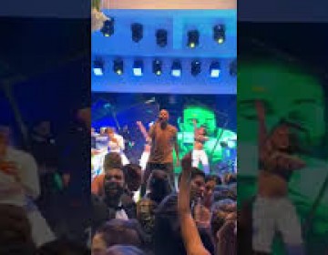 Novia de la boda en Country Club es vicec&oacute;nsul en San Juan, Puerto Rico.