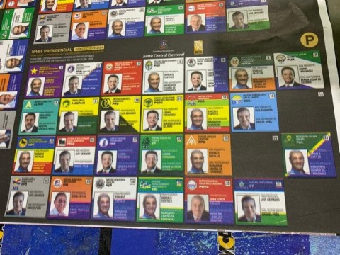 Al mediod&iacute;a de hoy se han impreso medio mill&oacute;n de boletas presidenciales