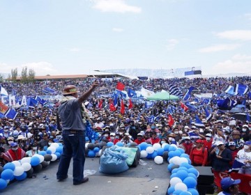 Candidato del MAS  cierra campa&ntilde;a con amplias posibilidades de ganar las presidenciales de Bolivia