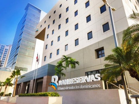 BR y VISA lanzan tarjeta de cr&eacute;dito m&aacute;s baja
