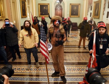 Evacuan al Vicepresidente Mike Pense en medio de asalto al Capitolio