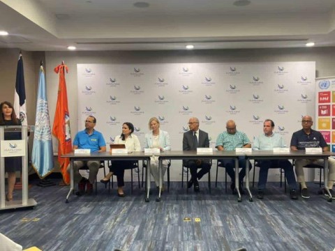Capacitan a funcionarios del Aeropuerto de Punta Cana para enfrentar desastres y crisis