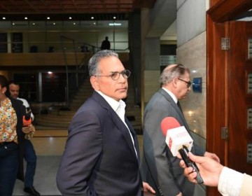 "No temo a ser investigado": general Paulino Sem es interrogado por tres horas en la PGR