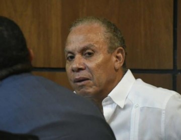 &Aacute;ngel Rond&oacute;n lleva a la tumba de su hijo la sentencia que lo absuelve del caso Odebrecht