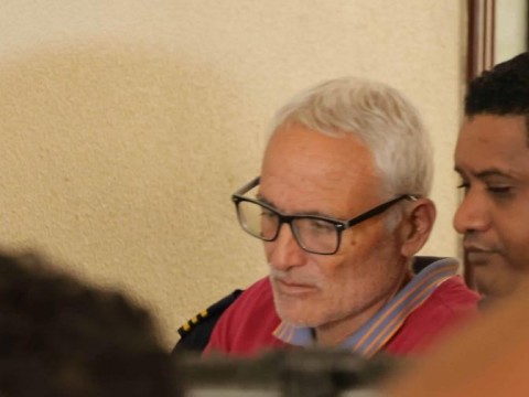 Dictan presentaci&oacute;n peri&oacute;dica y garant&iacute;a econ&oacute;mica para franc&eacute;s que fumig&oacute; en Piantini