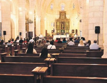 Catedral realiza primera misa de forma inusual por pandemia