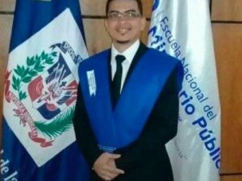 Conocen medida de co&eacute;rcion a fiscal acusado de embarazar una menor 