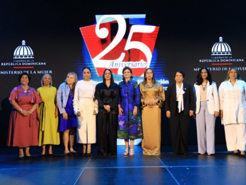 Celebran acto por conmemoraci&oacute;n del D&iacute;a de la Eliminaci&oacute;n de la Violencia contra la Mujer