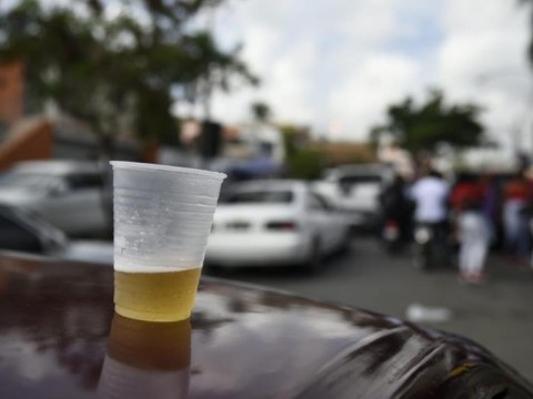 Ministerio de Interior y Polic&iacute;a deja sin efecto medida que limita consumo y venta de alcohol en Santo Domingo