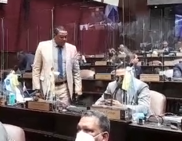 Pedro Botello y Tulio Jim&eacute;nez sostuvieron una acalorada discusi&oacute;n por lectura C&oacute;digo Penal