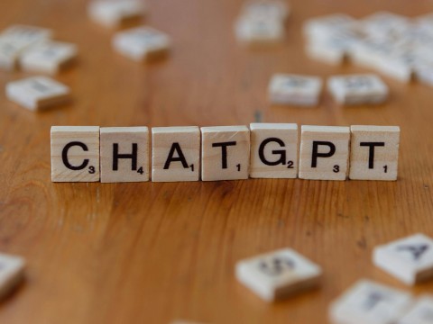 ChatGPT comparte su "opini&oacute;n" respecto a las implicaciones que tiene su uso