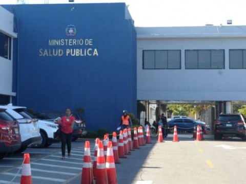 Cierran de manera temporal Centro de Salud CLIDEME por incumplimiento Ley General de Salud