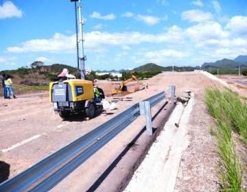 La Circunvalaci&oacute;n de Ban&iacute; colapsa a los dos meses de inaugurada