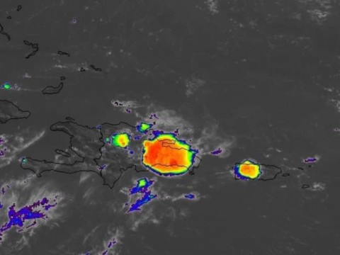 Se registran aguaceros esta tarde en Santo Domingo y provincias aleda&ntilde;as
