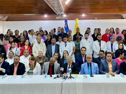 Colegio M&eacute;dico Dominicano anuncia paralizar&aacute; labores por 72 horas