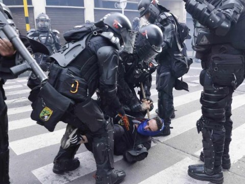 Colombia arropa a la Corte Suprema de Justicia tras asedio de manifestantes afines a Petro